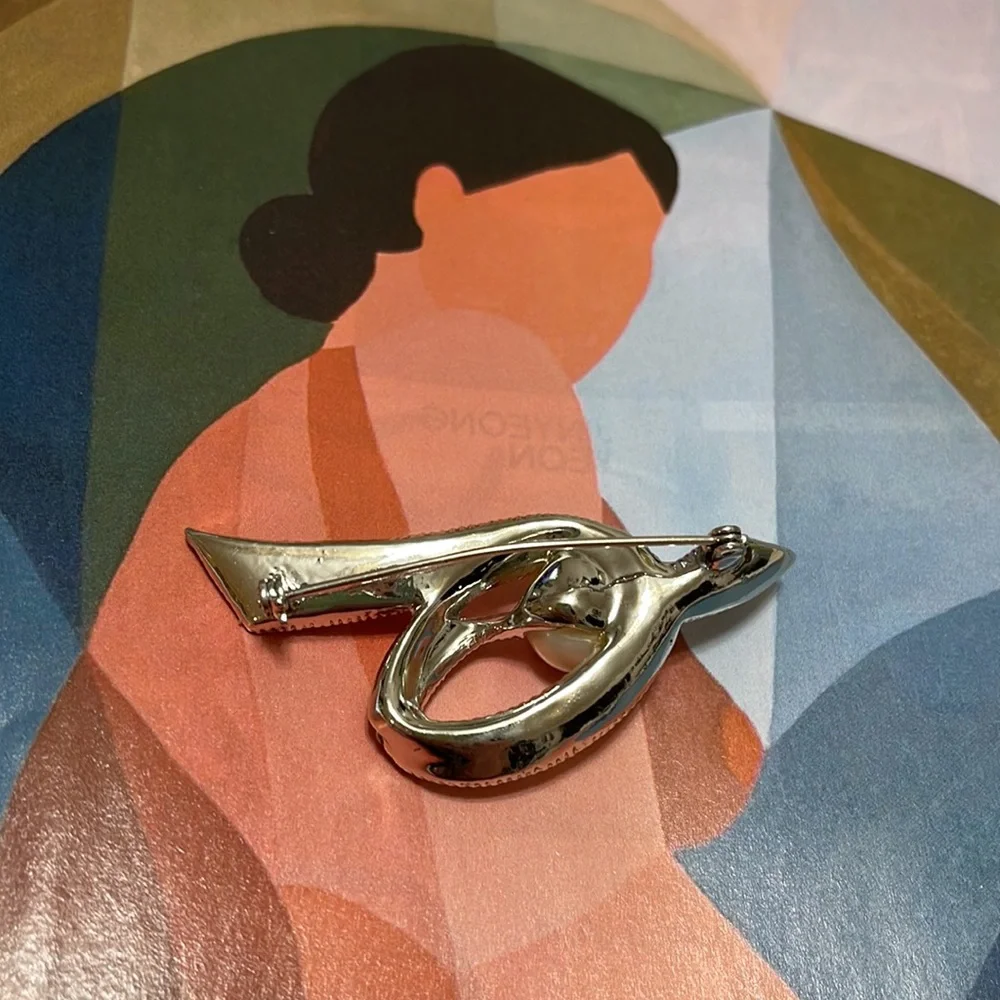 VINTAGE PEARL & CRYSTAL SWIRL BROOCH - Picture 3 of 4